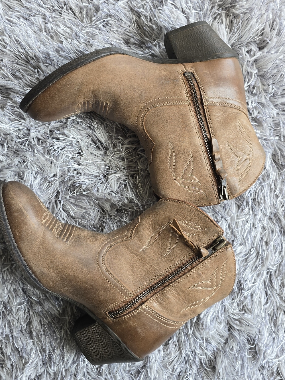 Ariat Women's Tan Western Ankle Boots with Side Zipper